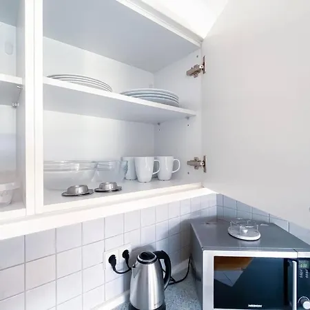 Апартаменты Gemutliche Altbauwohnung Mit Ausblick Und Netflix *