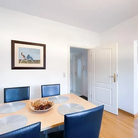 Gemutliche Altbauwohnung Mit Ausblick Und Netflix Апартаменты *